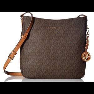 Micheal Kors, crossbody bag